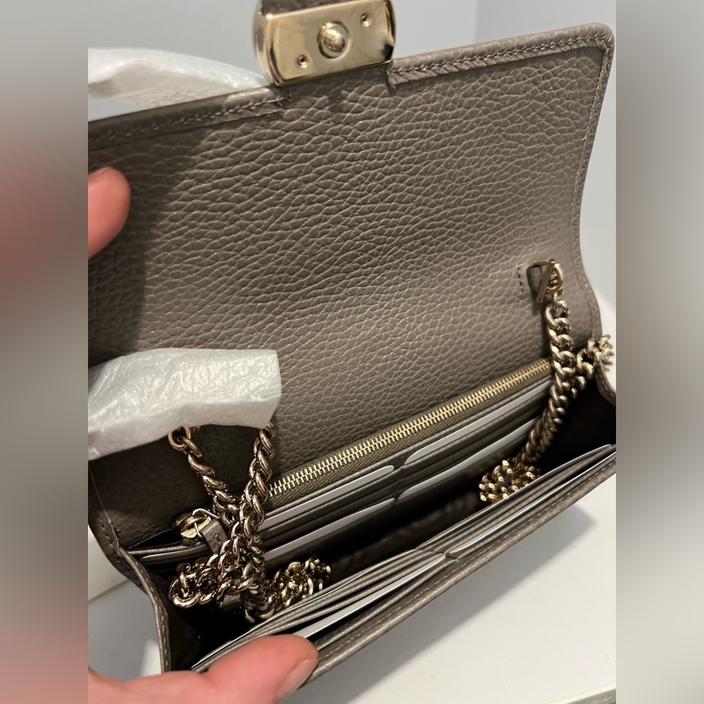 NEW Gucci GG Interlocking Wallet on Chain Grey - Picture 8 of 10